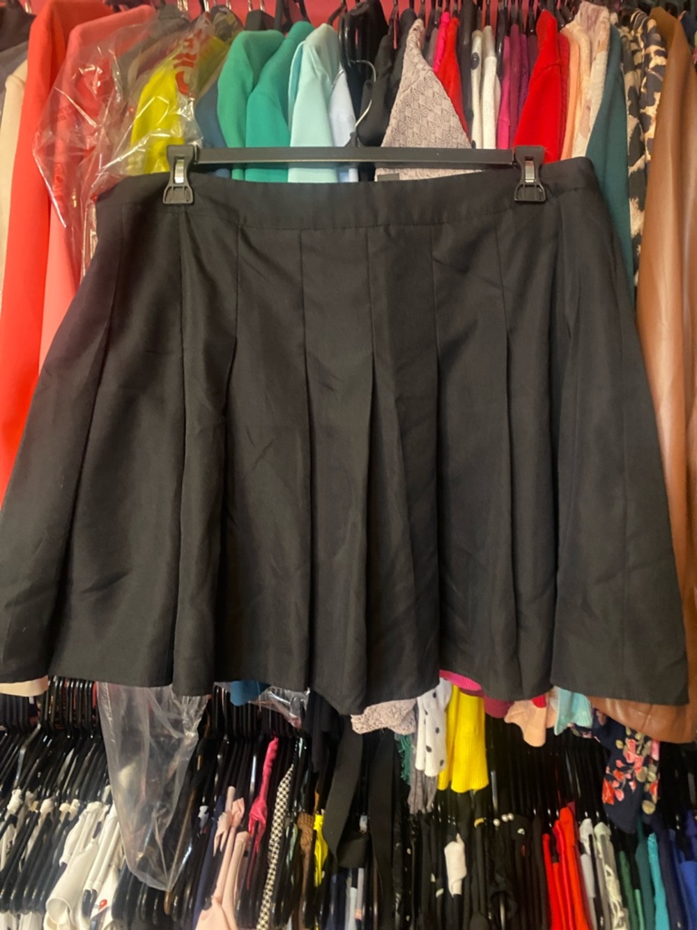 SHEIN Black Pleated Skater Mini Skirt